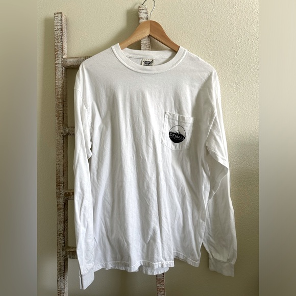 Comfort Colors Other - Comfort colors long sleeve